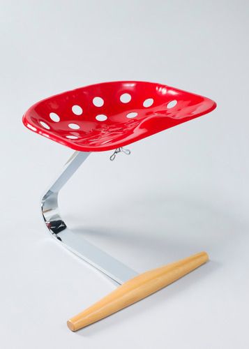 Mezzadro Stool
