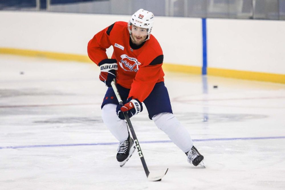 Hudson Thornton, former Hershey Bears defenseman and Capitals development camp invitee, joins University of Saskatchewan Huskies