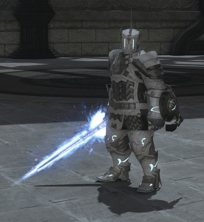 Teejay's PLD glam as a Roegadyn, which consists of metallic white magitek-themed armor.