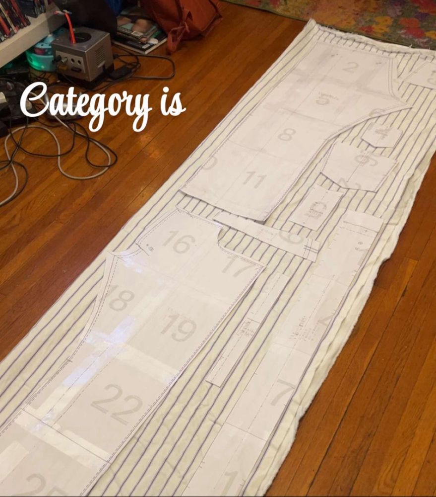 A snap screenshot of the laid of forms on the fabric