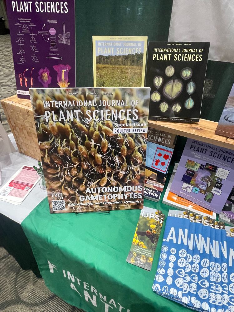 Photo of Chicago Press booth at Botany 2024