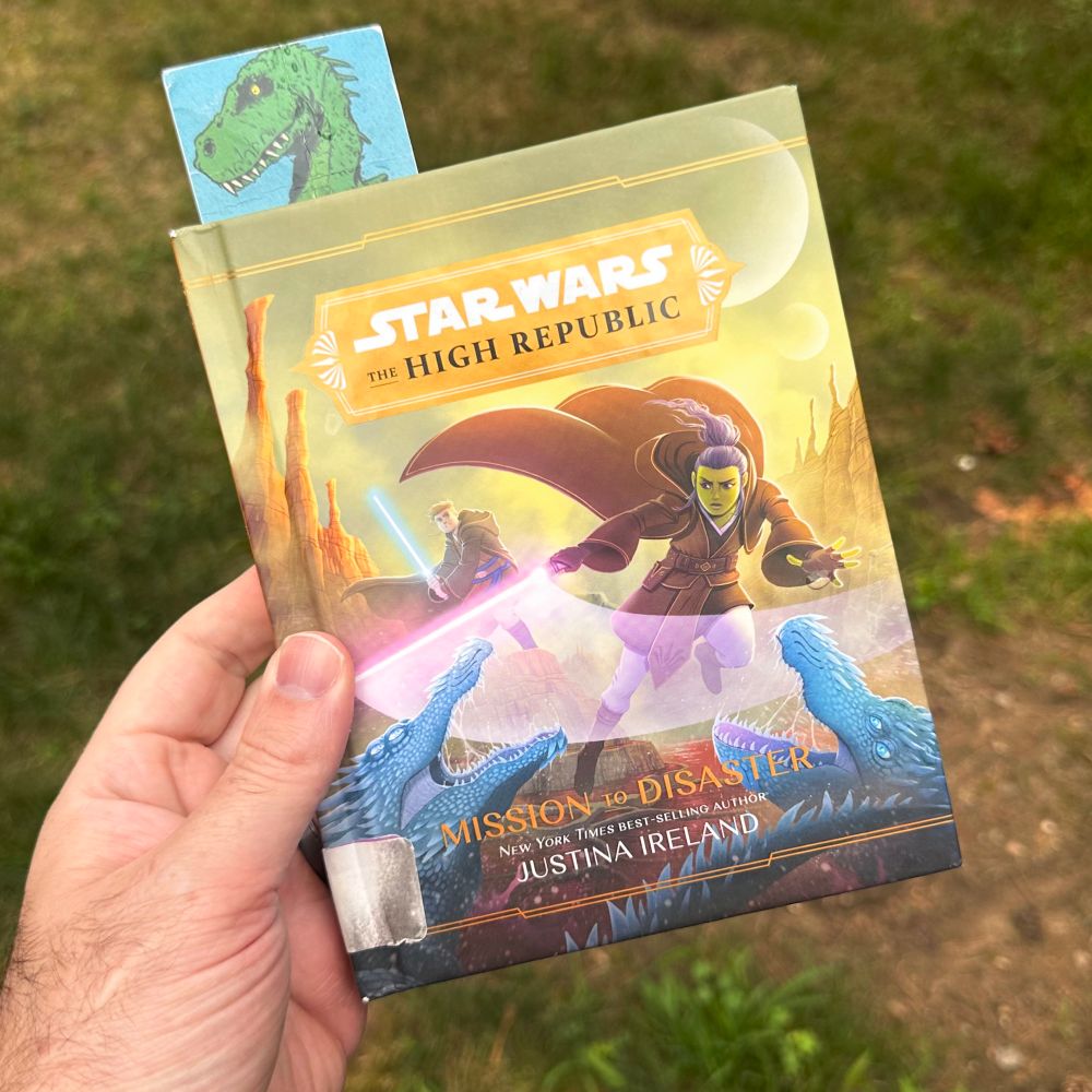 Cover of the Mission to Disaster High Republic Star Wars middle grade book.