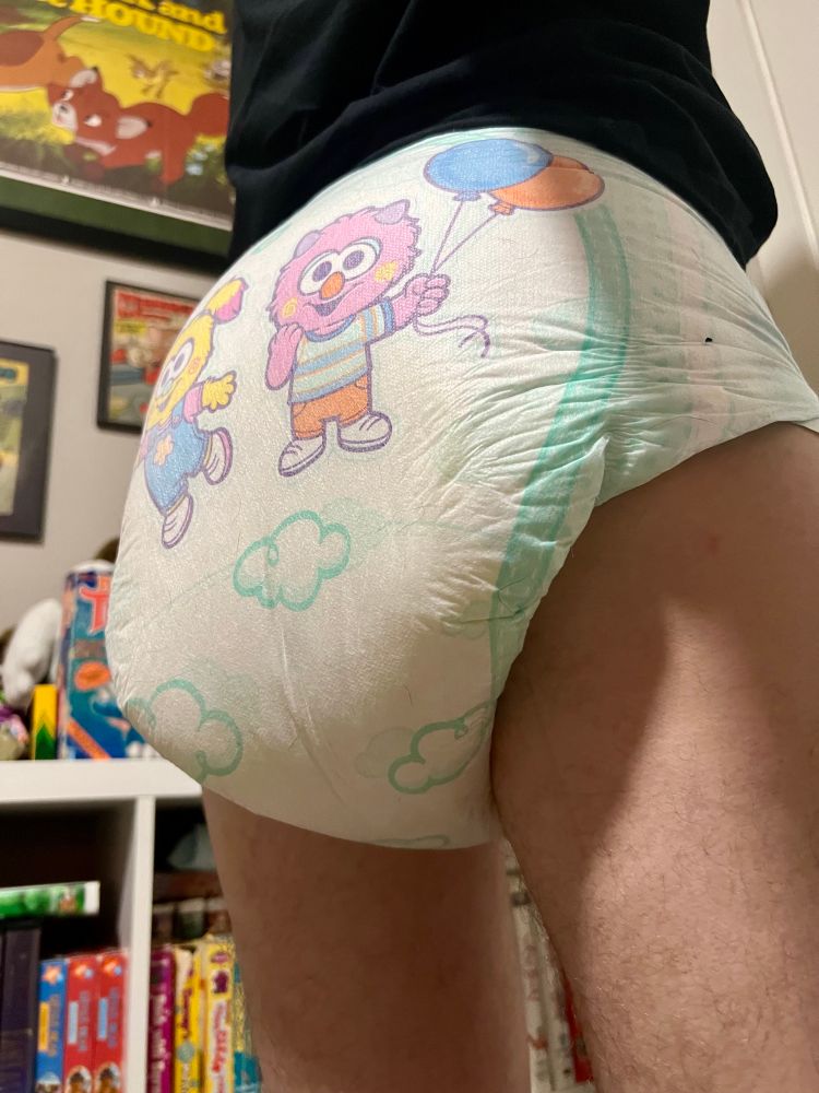 Jeffy’s enormous soggy diaper butt