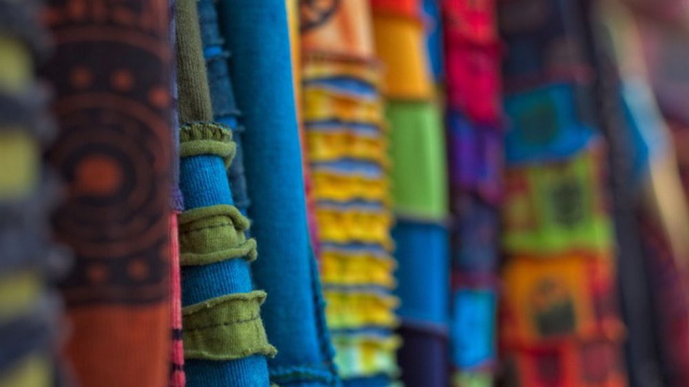 Responsible Textile Recovery Act - Kalifornien will Modehersteller zu nachhaltiger Wirtschaft verpflichten - Die Mutmacherei