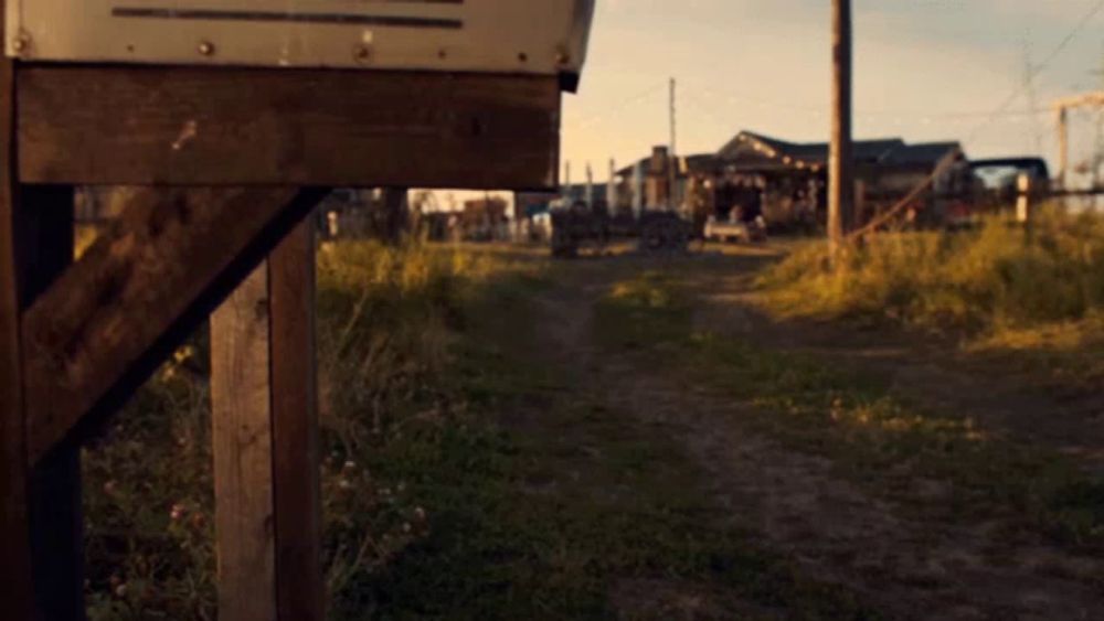 a mailbox with the word earp written on it