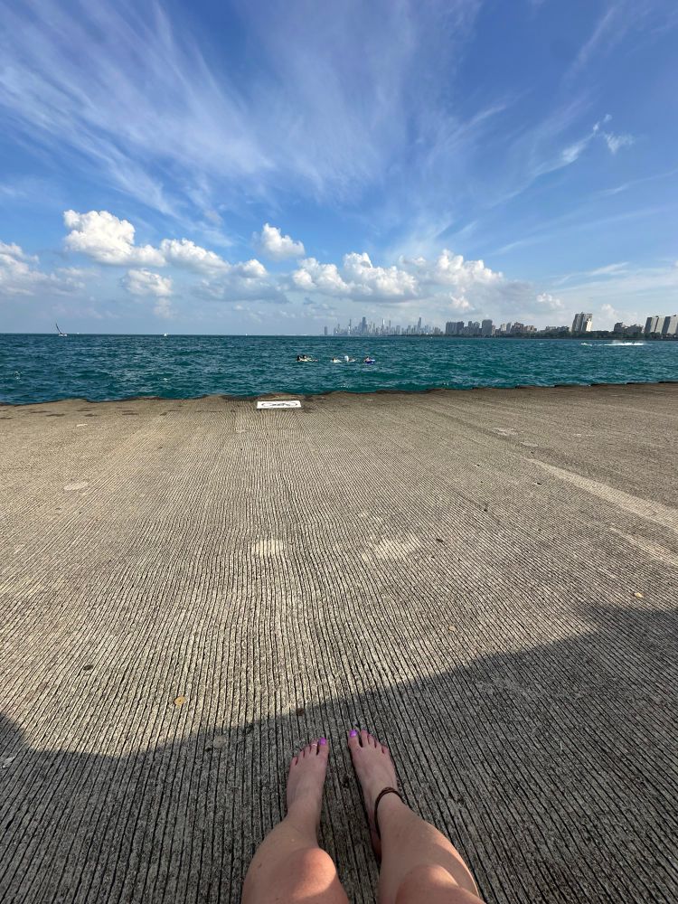 Sunny Lake Michigan against the Chicago skyline in summer