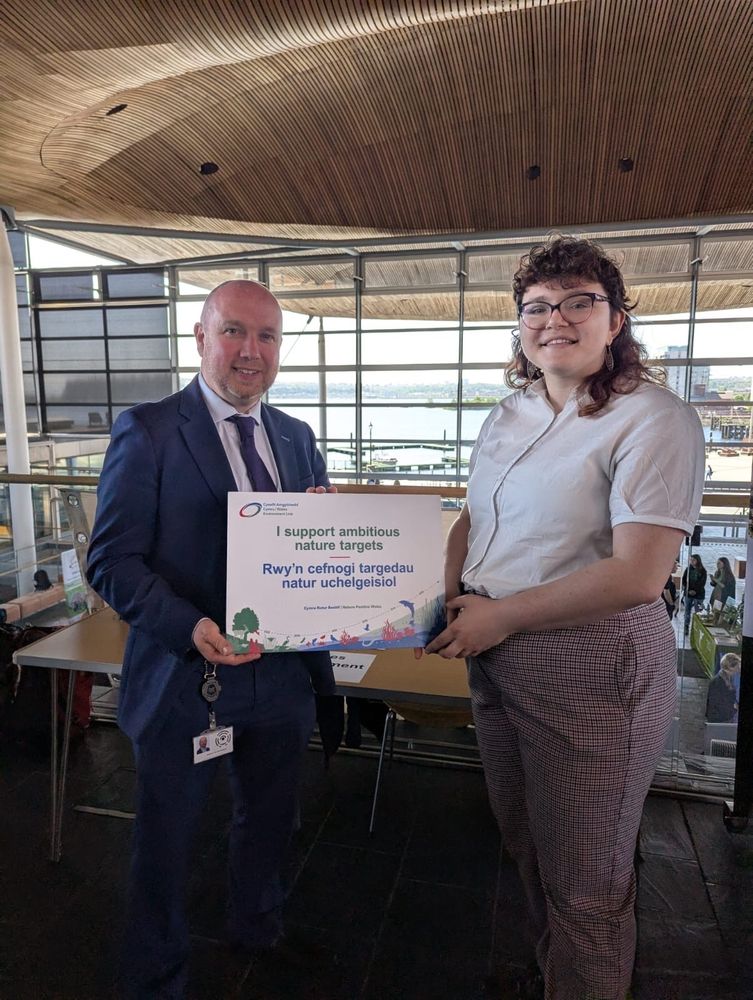 Mabon ap Gwynfor, Plaid MS, with WEL staffer, Tessa