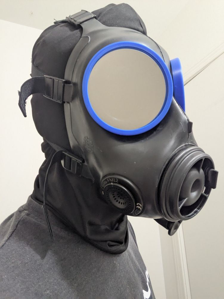 3/4 view from the right