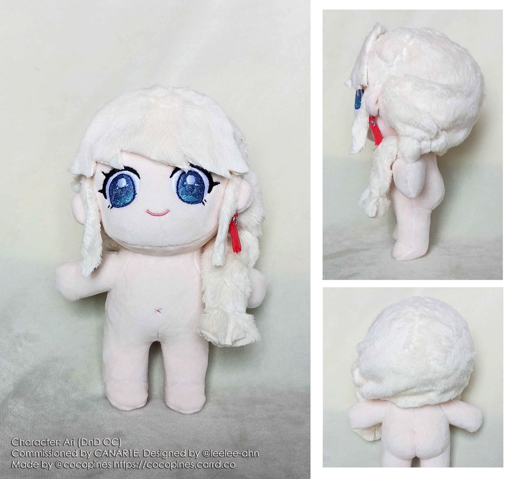A custom 20cm doll of an original character with blonde hair and blue eyes for Dungeons and Dragons. 