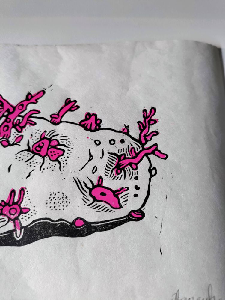 détails de la gravure, coté droit