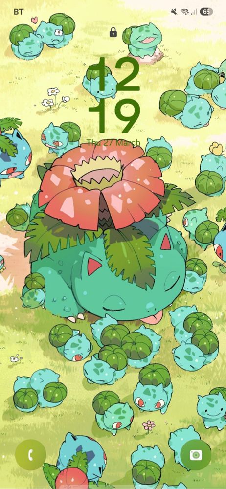 phone lock screen with venusaur and many bulbasaurs 