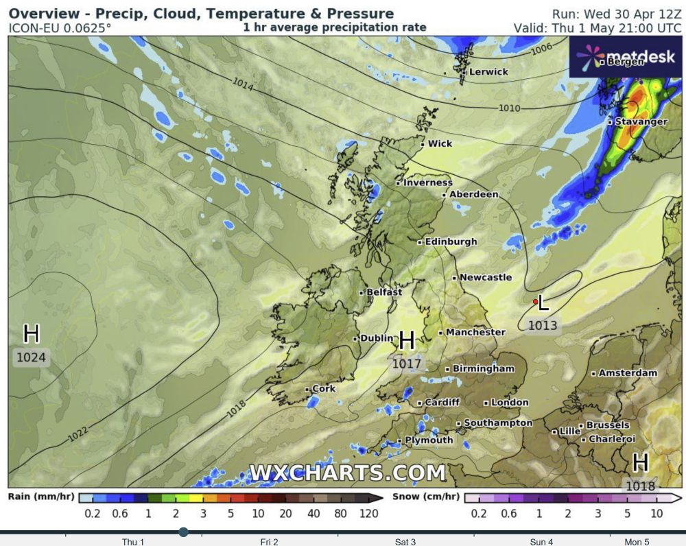ICON-EU weather prediction for May 1, 21:00 UTC, showing a lack of storms in Southern England.