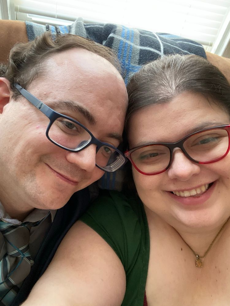 Me and James (@battlehork.bsky.social) on our wedding day. We met on Twitter. 