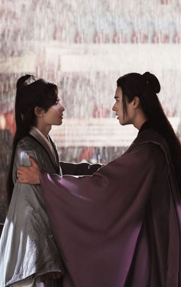 Zhou Zi Shu portrayed by Zhang Zhe Han; Wen Ke Xing, portrayed by Gong Jun. 