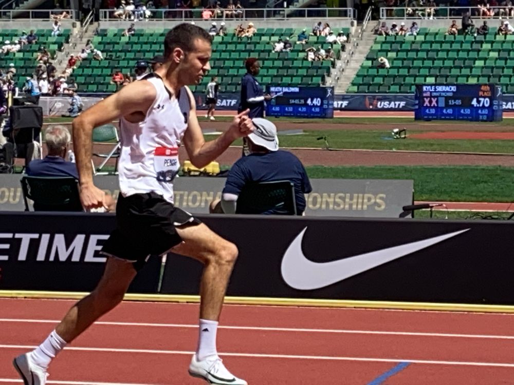 Para Athlete running towards the finish line 