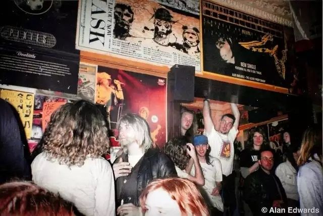 Kurt Cobain at "secret" Edinburgh gig circa 1991