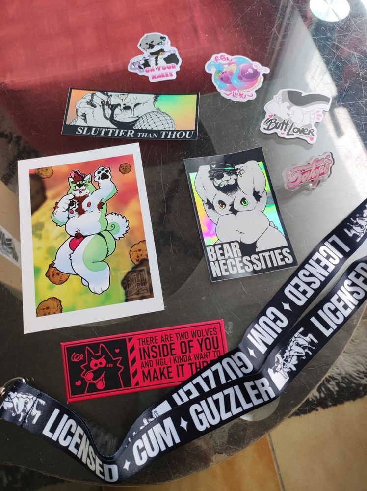 Lots of goodies from Fauntastic 5.
🎨@damienwhirlpool, @ekihnox and @ravoilie