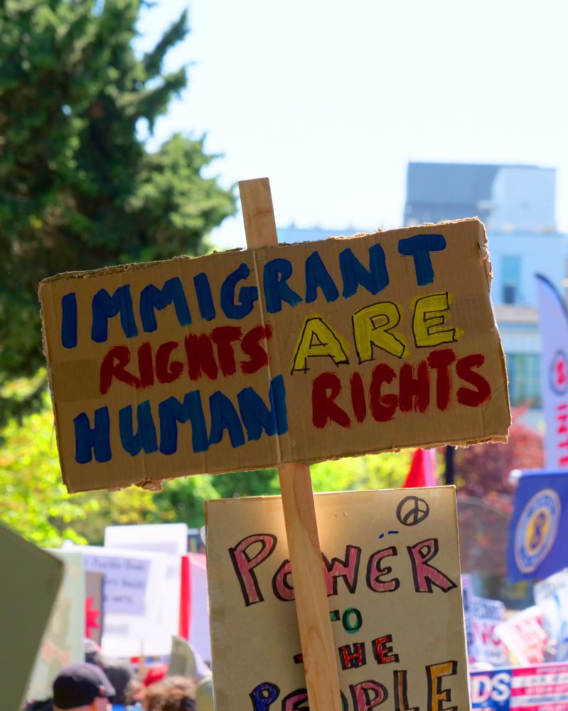 Sign that says Immigrant rights are Human Rights