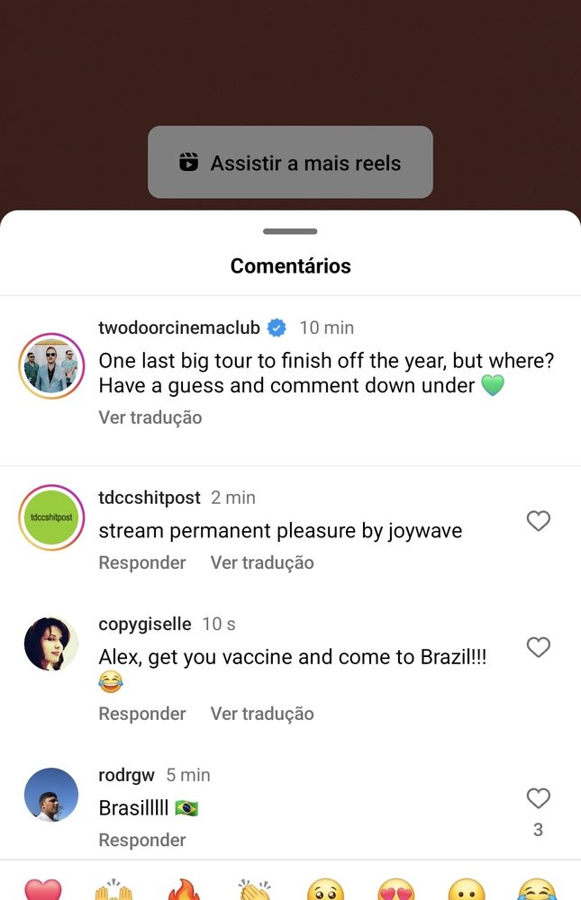Print do Instagram, onde comento na última postagem do Two Door Cinema Club para o vocalista se vacinar e a banda vir para o Brasil. No print tem outro brasileiro fazendo o lobby também.