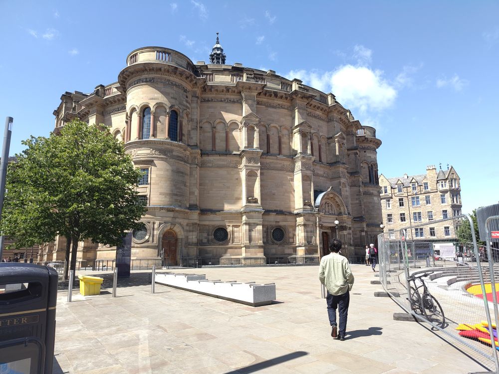 McEwan hall, Edinburgh, in the sunshine 