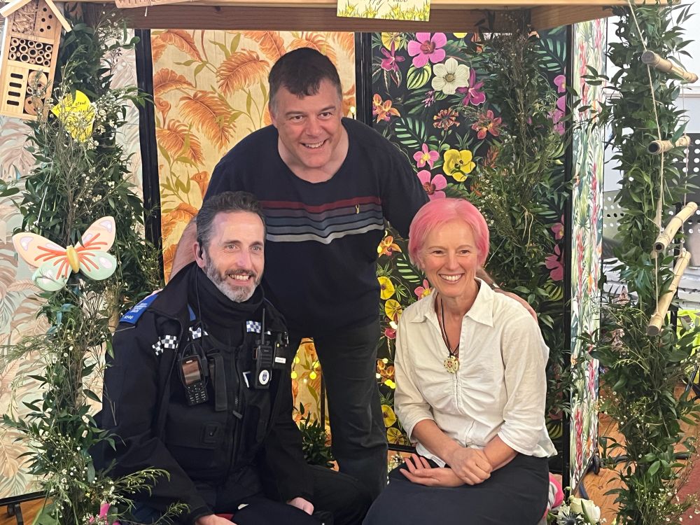 PCSO Dave with founding minister Mark and current minister Kat! 