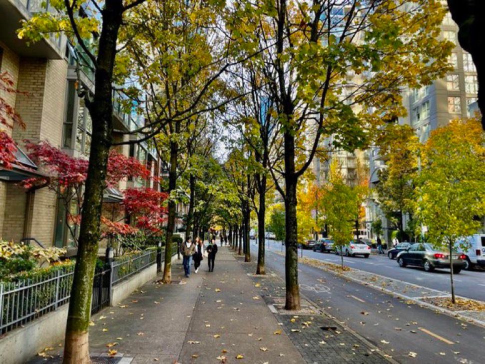 Picture of high density urban neighbourhood in Yaletown, Vancouver.
