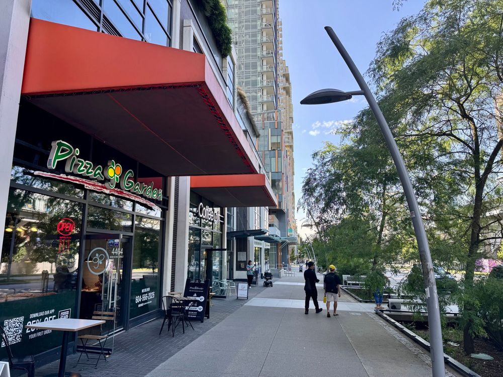 Ground plane and street cross-section, Metrotown in Burnaby