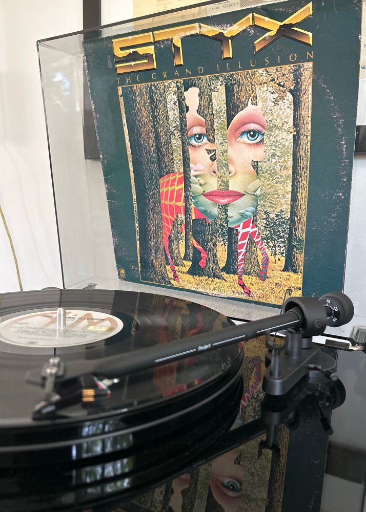Styx - The Grand Illusion