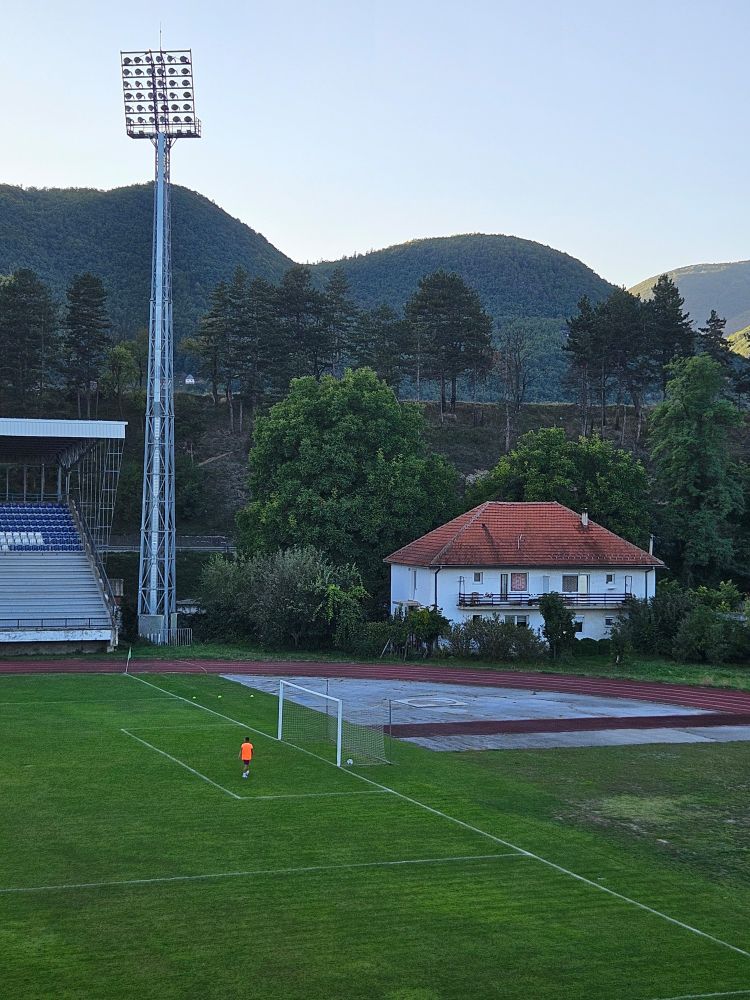 Haus im Stadion