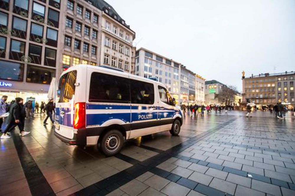 Deutscher Bundestag - Abgeordnete debattieren über innere Sicherheit in Deutschland