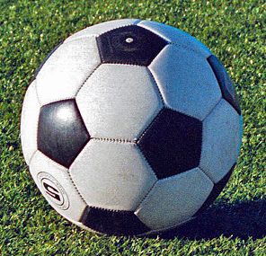 Truncated icosahedron soccer ball (32 faces, 20 white hexagons, 12 black pentagons)