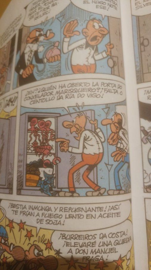 Banda desenhada de Mortadelo y Filemón, em castelhano. Um home, supostamente galego, abre a porta dum frigorífico e di:

"¿Eh? ¿Quién ha oberto la porta do conxelador marisqueiro? ¡Falta o centollo da Ría do Vigo!"

Obviamente, uma persoa galega nunca falaria dessa maneira. O castrapo nom funciona assim. Nom usaria tempos compostos (diria "quién abrió") e, sobretudo, nunca nunca NUNCA na vida diria "Ría *do Vigo". 