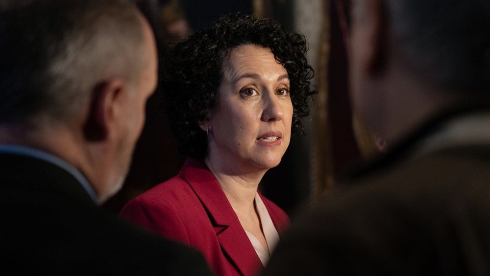 NDP leader criticizes housing program costs for few results