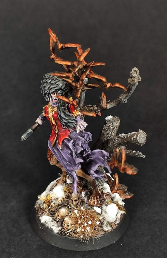 Yvia Volga once corrected with greenstuff and painted. 