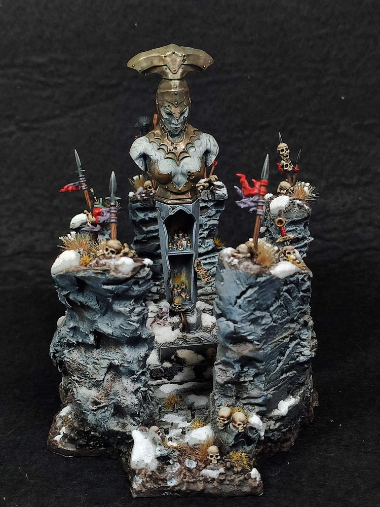 Cursed sepulchre faction terrain for my Soulblight Gravelord front view. 