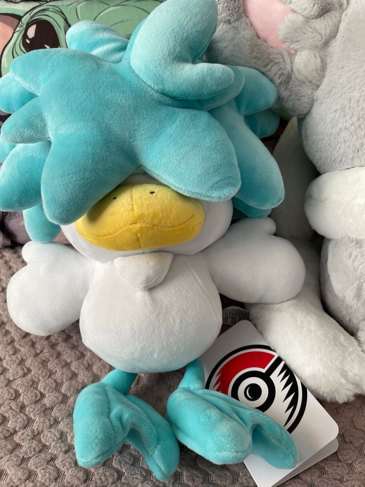 Pokémon Dreams Quaxly plushie. 