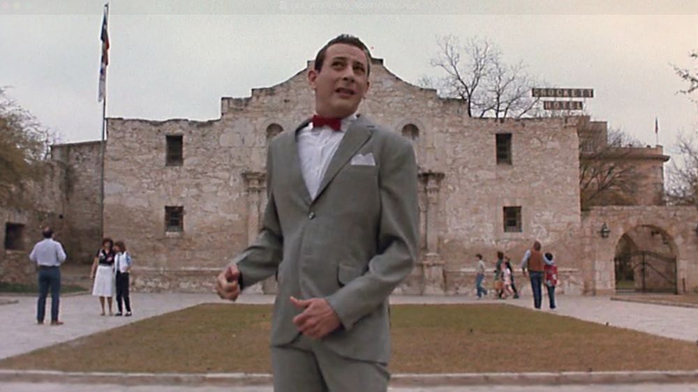 A distraught Pee Wee learns the devastating truth about the Alamo basement
