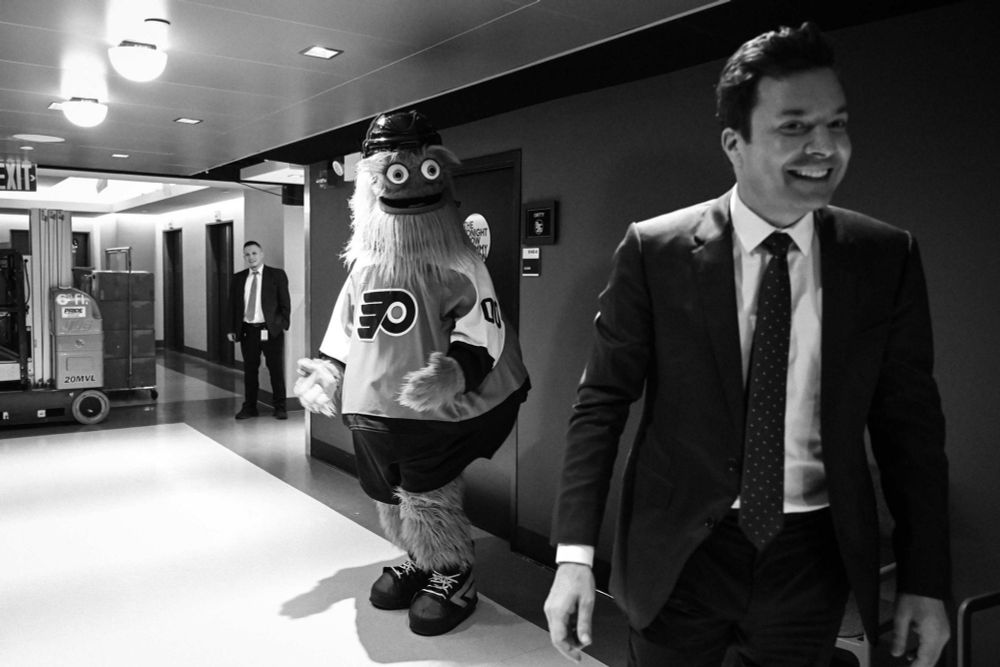 Gritty about to eat Jimmy Fallon