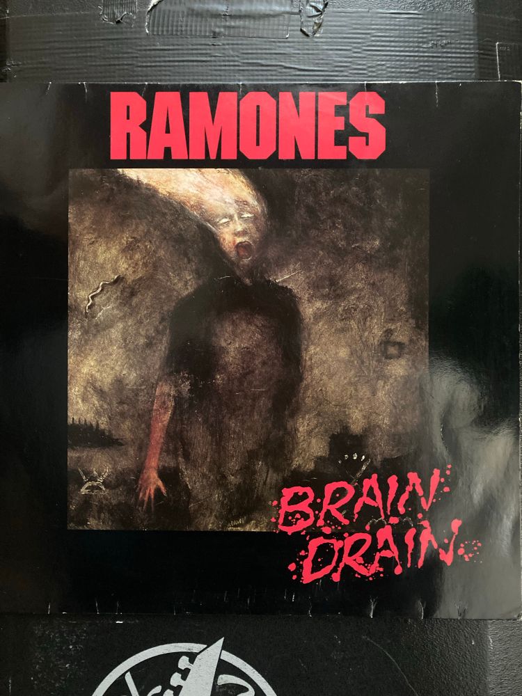 Sleeve front of Ramones – Brain Drain album.