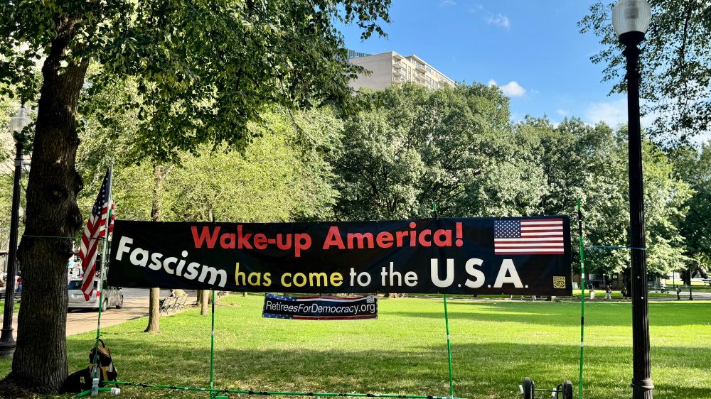 Wake up America! Fascist must come to the USA