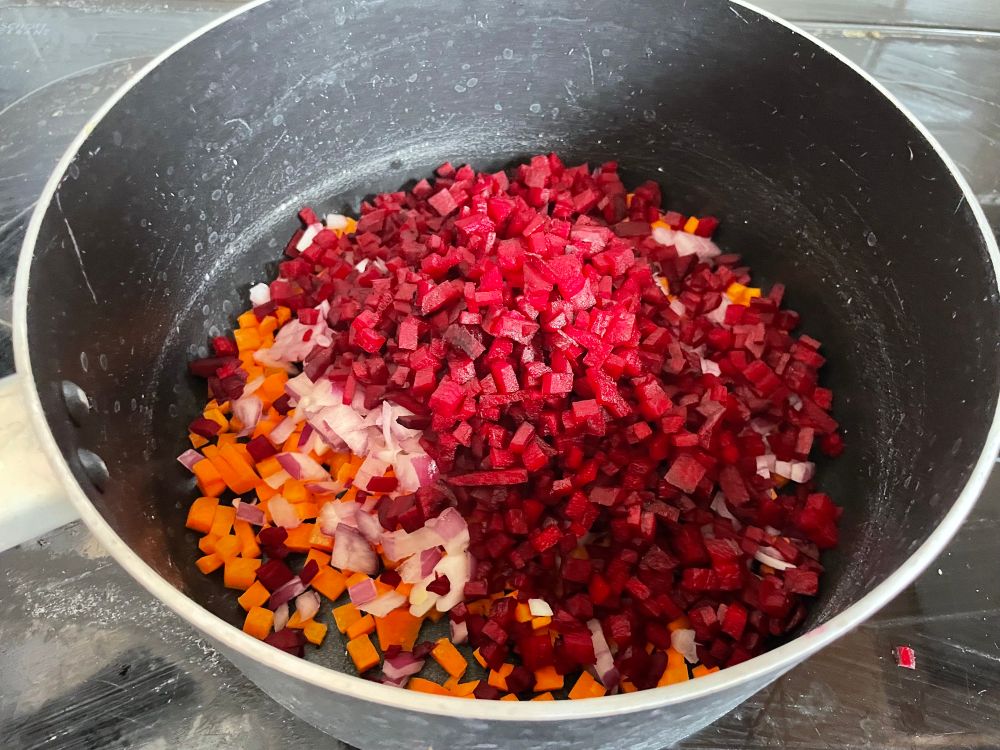 A sofrito of carrot, red onion and beetroot.