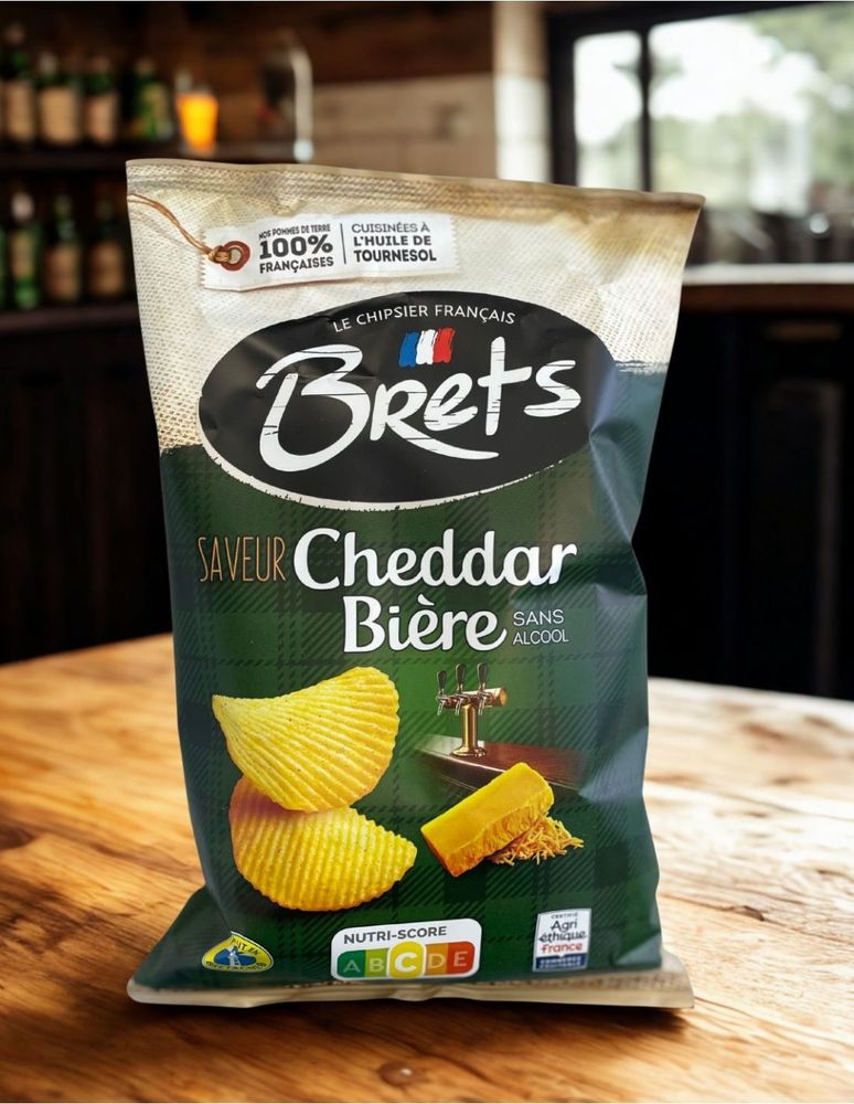 Paquet de chips Brets goût Cheddar / Bière sans alcool 