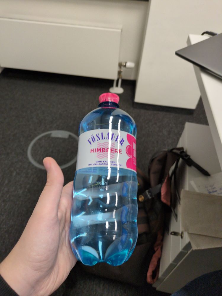 flasche (1,0l) vöslauer himbeere