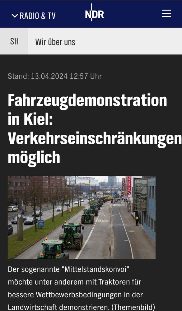 NDR Schlagzeile: "Fahrzeugdemonstration in Kiel..."
Bild mir Trecker-Konvoi am Wall in Kiel. In der Bildunterschrift das Wort "Mittelstandskonvoi".