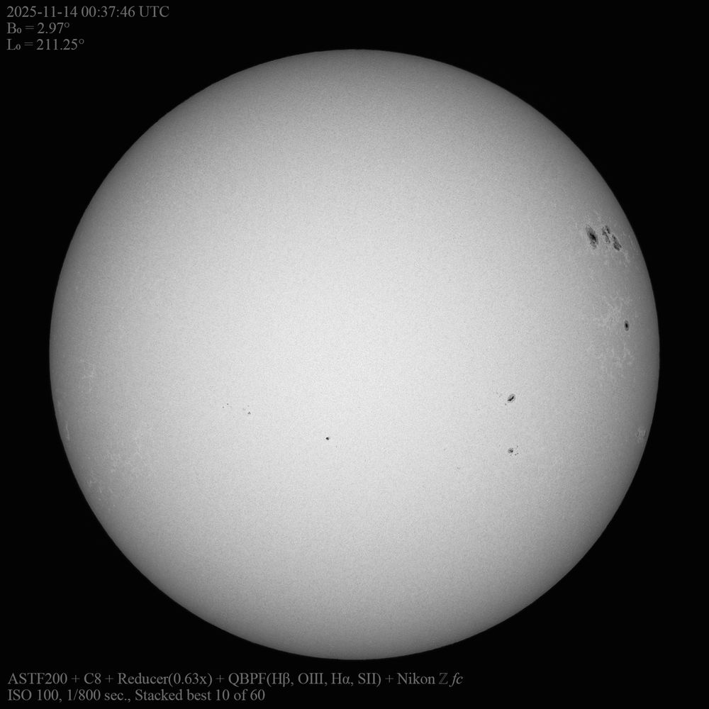 Sun (2025-11-14 00:37:46 UTC; Owariasahi, Aichi, Japan)
ASTF200 + C8 + Reducer(0.63x) + QBPF(Hβ, OIII, Hα, SII) + Nikon Zfc @ Advanced VX
Exposure: 1/800 sec; ISO: 100; (2,032 mm f/9.9)x0.63; Format: NEF; Size: 5568 x 3712 (pix) => 1600 x1600 (pix)
Developed in Lightroom Classic
Stacked in AS!4 (Best 10 of 60)
Tweaked in Photoshop and self-coded app.