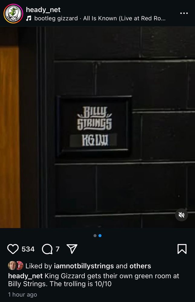 Billy Strings/KGLW green room