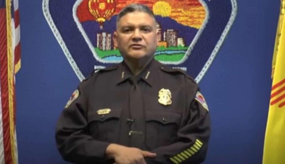 Albuquerque's Police Chief Says Cops Have a 5th Amendment Right To Leave Their Body Cameras Off