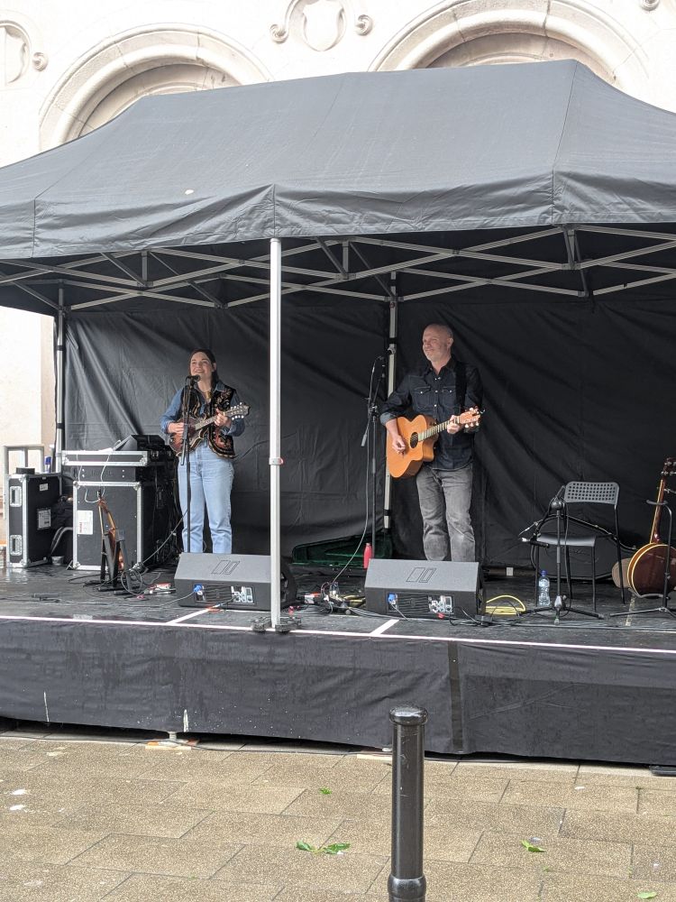 Musicians at Royal Avenue 