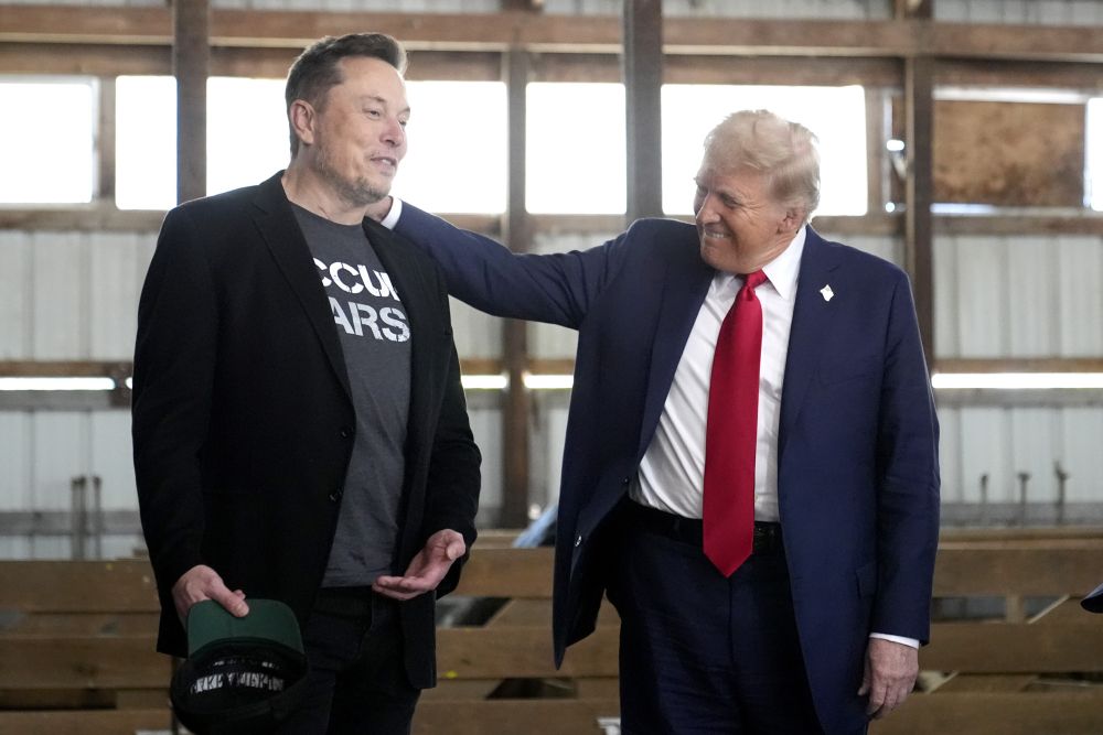 Elon Musk offers Pennsylvania voters $100 each as he drums up Trump support