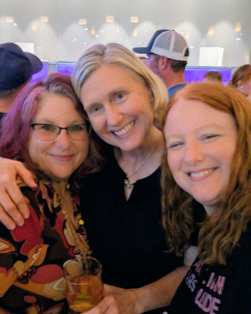 Ana K Wrenn, Laura Green, me
